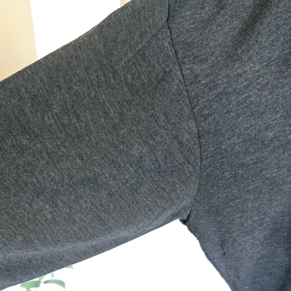 REVOLVE LNA Blake Half Zip Pullover Sweater in Grey Soft Casual Size Large - Picture 5 of 10